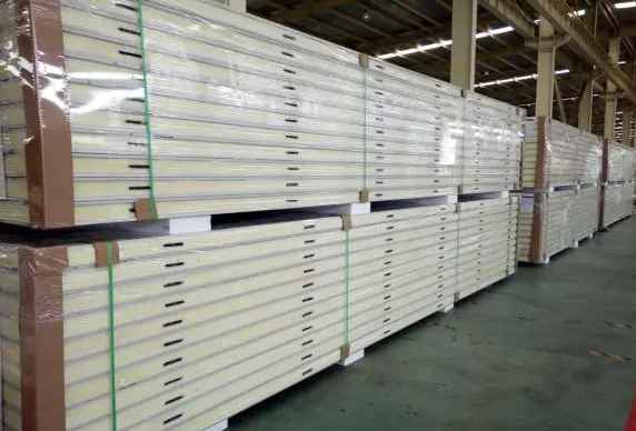 冷庫(kù)板通常是用什么材質(zhì)做的